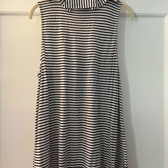 Anthropologie - Left Coast by Dolan striped sleeveless top with ruffle and tie - Picture 3 of 5